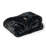 Minky Couture Hugs Blanket Medium