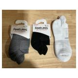Feetures Max Cushion Socks L