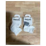 Feetures Small White Therapeutic Elite Socks