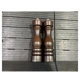 Cole  Mason PepperSalt Mill Set