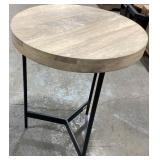 Round Side Table 20x24