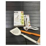 Zyliss 4-Pc Kitchen Utensil Bundle