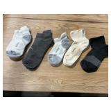 Feetures Assorted Ankle Athletic Socks