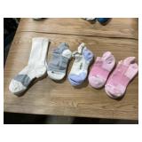 Feetures Assorted Ankle Crew Quarter Socks