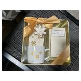 Lindt Hot Cocoa Tin 12.8 Oz