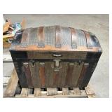 Vintage Dome Top Trunk 36x24x22