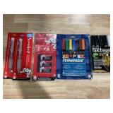 Sakura Pen-Touch Permapaque SumoGrip Bundle