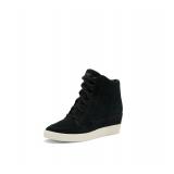 Sorel Out N About Wedge II Boots Size 6