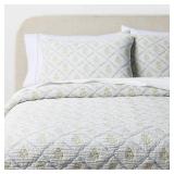 Threshold King Matelasse Quilt  Sham Set Green