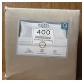Hotel Signature Off-White Cotton Set