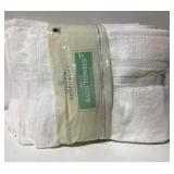 Grandeur Hospitality White 6-Pack Towels