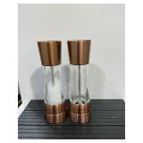 Cole and Mason Copper Salt  Pepper Mill Set New