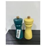 Cole and Mason Salt and Pepper Mill Set TealYell