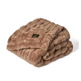 Minky Couture Grande Hugs Throw Blanket Chocolate
