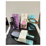 Gimme Hair Accessory and Detangling Brush Bundle