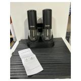 Zadelar Electric Salt Pepper Grinder 2pk Set