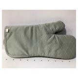Sage Green Quilted Silicone Fabric Oven Mitt