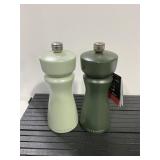 Cole and Mason Salt and Pepper Mill Set