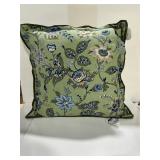Floral Print Decorative Throw Pillow Green