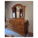 Vaughan Bassett Dresser
