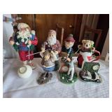 Figurines