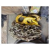 Chains & Hooks