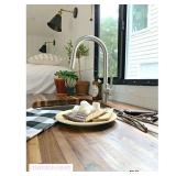 Pfister Stellen 1-Handle Pull-Down Faucet