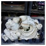 Porcelain Dinnerware Set with Ivy Design