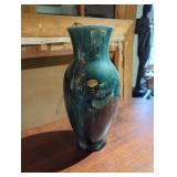 Canadian Pottery Vase with Blue Glaze, 11 1/4´´ Ta