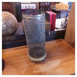 Metal Mesh Candlestick Holder with Footed Base
