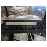 Realistic STA-85 AM/FM Stereo Receiver with Woodgr