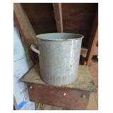 Gray Enamel Stock Pot, 15-Inch Diameter and Height
