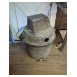 Vintage Metal Wet/Dry Shop Vacuum Cleaner with Cor