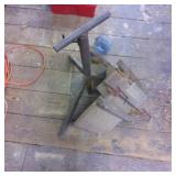 Cast Iron Shoemakerï¿½s Stand with Lasting Machine A