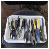 Pliers and Wire Cutters with Mixed Styles and Hand