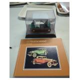 Die-Cast Golf Cart Model with ï¿½Automobile Quarterl