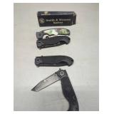 Smith & Wesson Folding Knives with Original Box