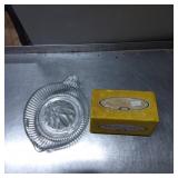 Glass Citrus Juicer with Original Yellow Box