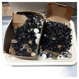 Buttons and Loose Fasteners in Mixed Materials