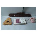 Decorative Items: Wood Pediment, Painted Harp, Min