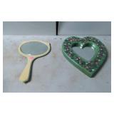 Handheld Plastic Vanity Mirror and Heart-Shaped Pa