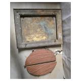 Metal Rectangular Wall-Mount Frame and Wooden Oval