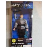 Star Trek Collector Series Romulan Commander Alien