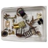 Dollhouse Miniature Furniture and Accessories