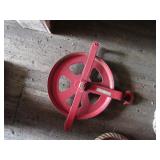 Lengths of rope & pulley