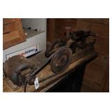 Metal cutting band saw