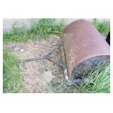 Metal lawn roller
