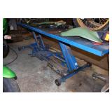 K&L motorcycle lift
