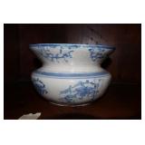 Spongeware spittoon