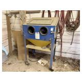 Floor Sandblast Cabinet